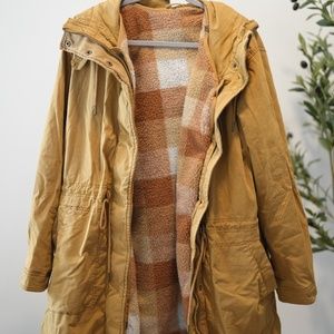 Gap Sherpa Lined coat